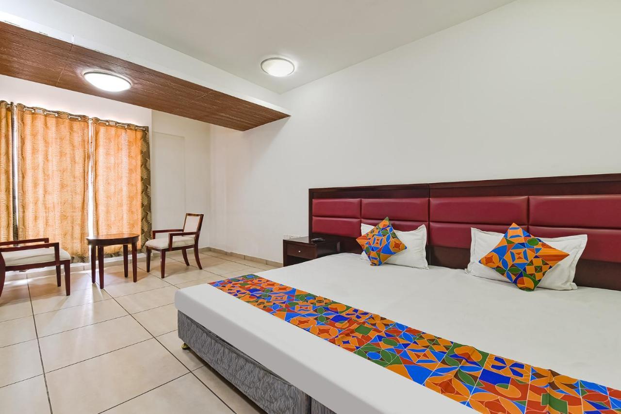 Fabhotel Gl Residency - Satellite อาเมดาบัด ภายนอก รูปภาพ